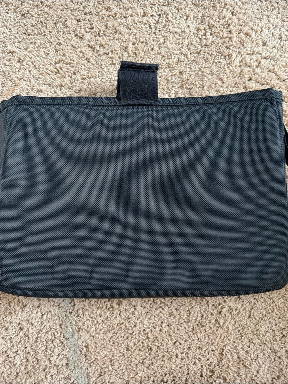 TUMI LAPTOP sleeve. Excellent condition.